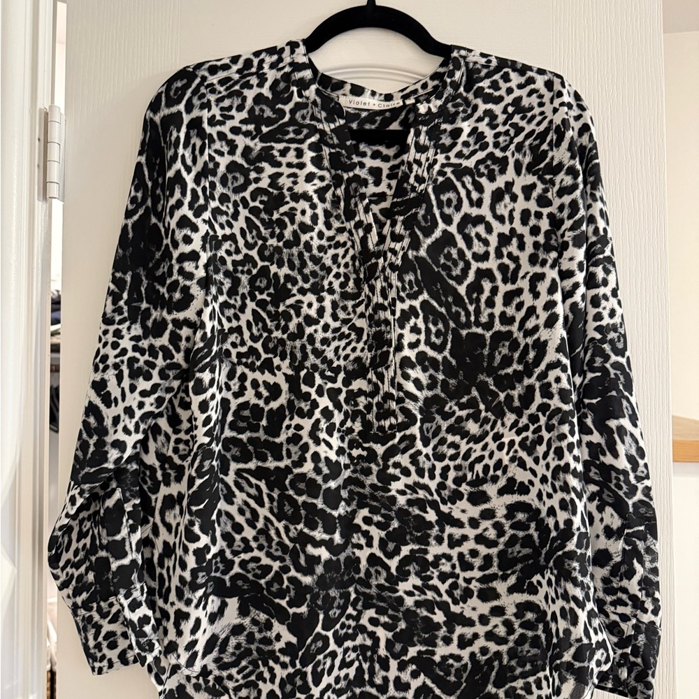 Violet & Claire Black and White Animal Print Blouse